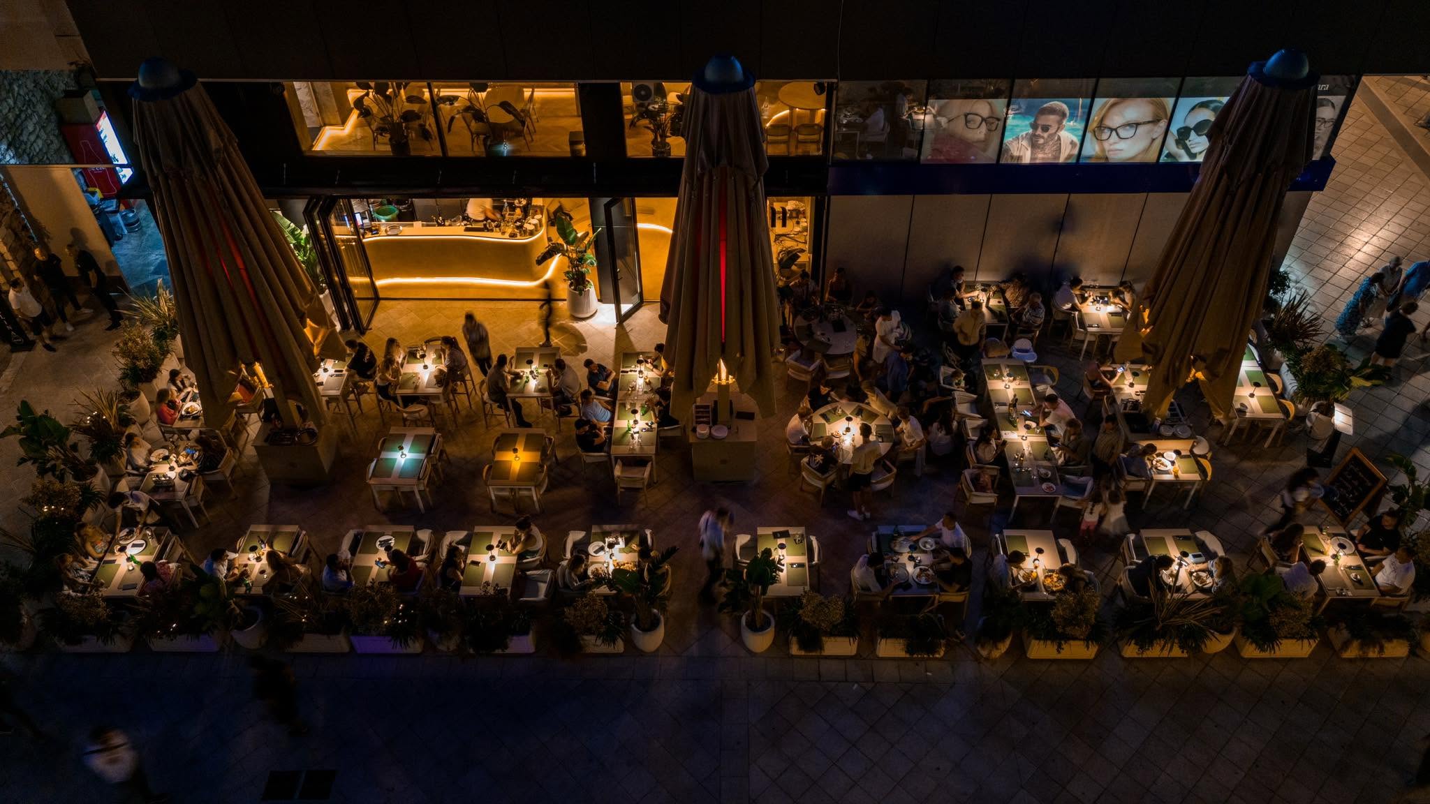 Maona - Ristorante Italiano, Pizzeria and Cocktail Bar