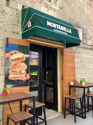 Mortabella Sandwich Bar Split