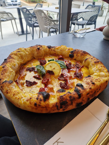 Restoran Kono Napoletana pizza and Bar - Slika 6