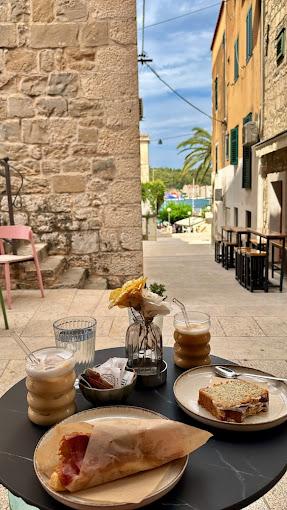 cafe_image